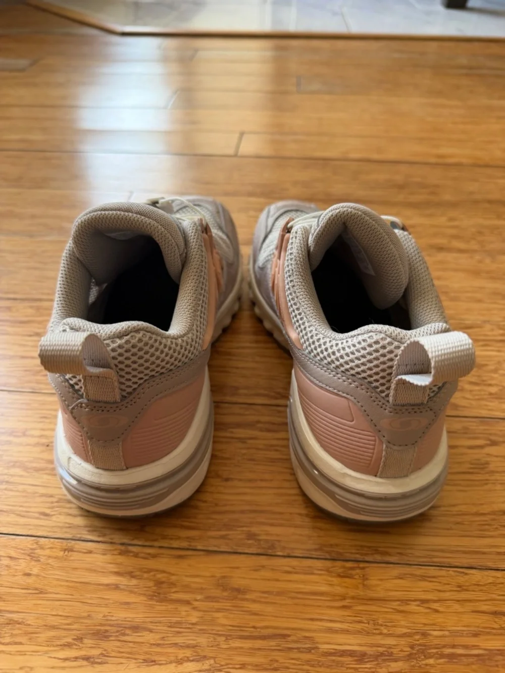Salomon color silver